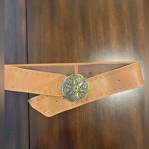 Fossil Brown Belt with Textured Gold Buckle